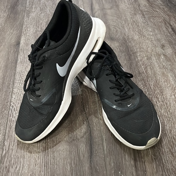 Black Nike Sneakers
